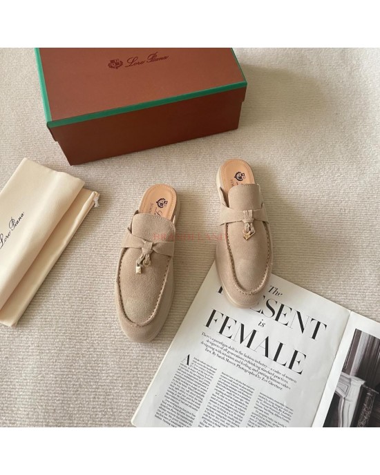 כפכפי לורו פיאנה