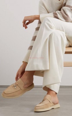 כפכפי לורו פיאנה 