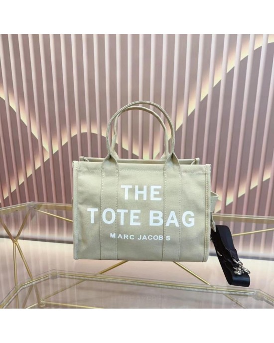 תיק מארק ג'ייקובס