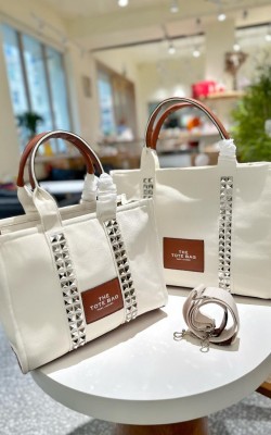 תיקי מארק ג'ייקובס