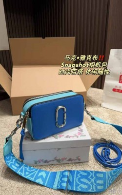 תיק מארק ג'ייקובס 19/12 ס"מ