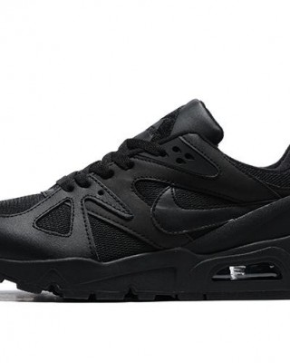 נעלי נייק TRIAX