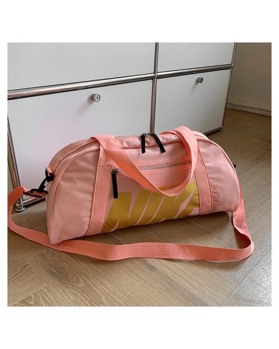 תיק ספורט נייק