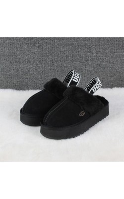 כפכפי UGG פלטפורמה