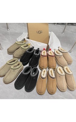 כפכפי UGG גוהות ונמוכות בכל הצבעים 