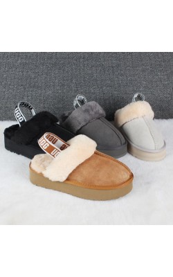 כפכפי UGG פלטפורמה