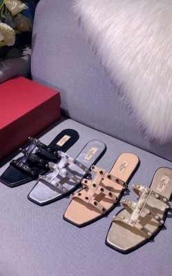 כפכפי ולנטינו