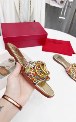 כפכפי ולנטינו