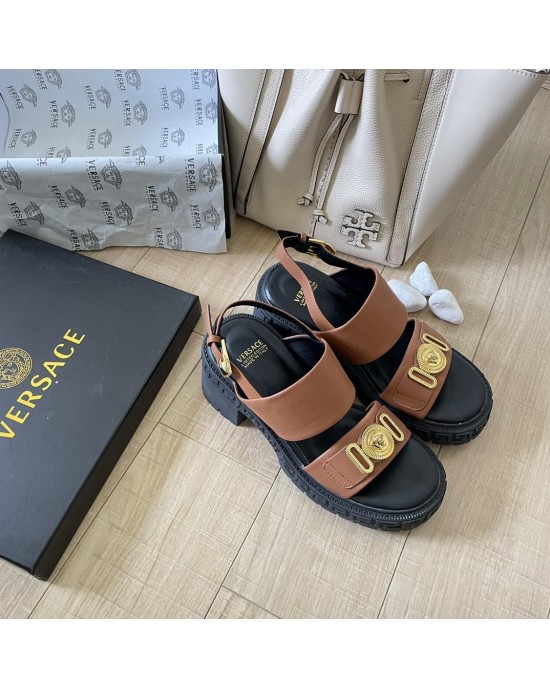 סנדלי עקב  ורסצ'ה