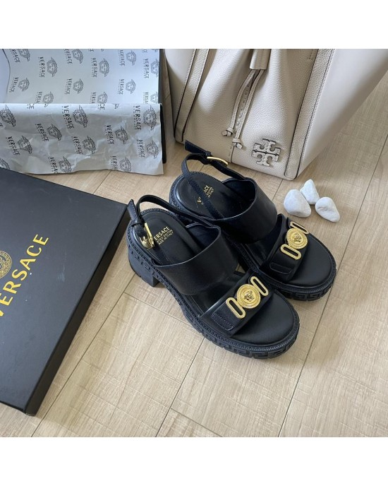 סנדלי עקב  ורסצ'ה