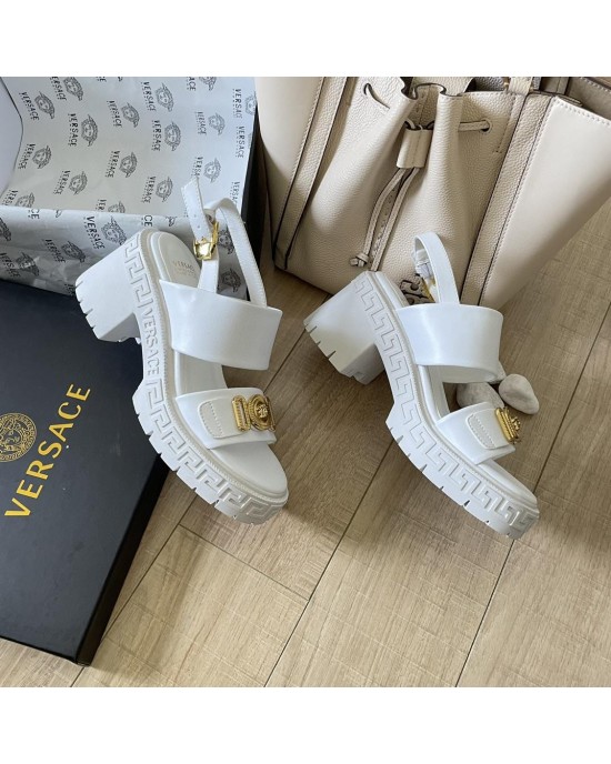 סנדלי עקב  ורסצ'ה