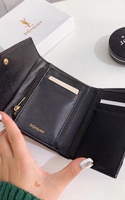 ארנק איב סאן לורן