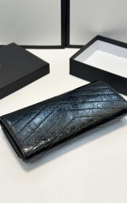 ארנק איב סאן לורן שתי גדלים