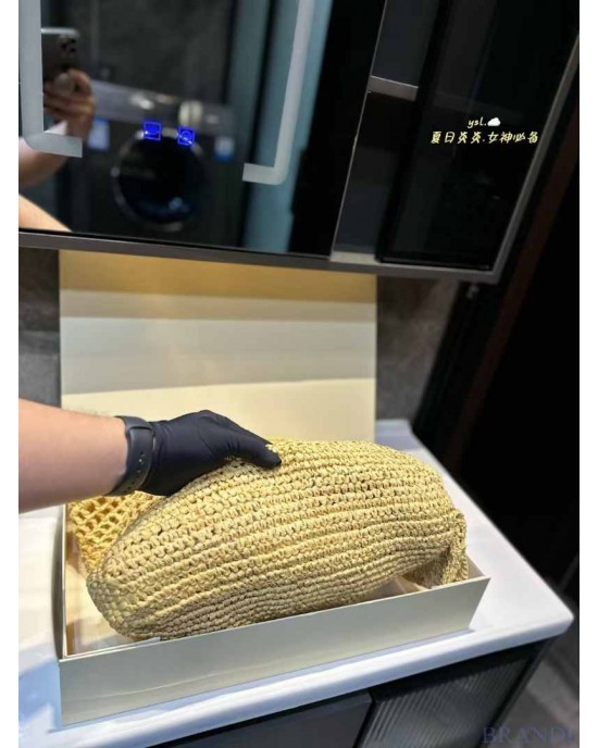 תיק איב סאן לורן 43 ס"מ