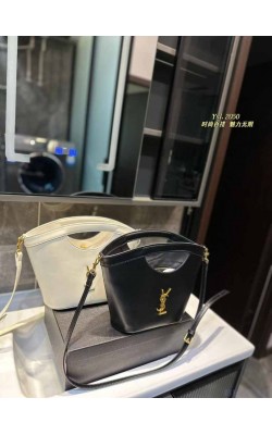 תיק איב סאן לורן 