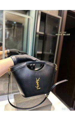 תיק איב סאן לורן 