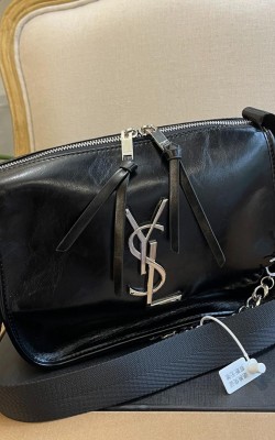 תיק איב סאן לורן