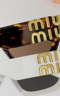 משקפי מיו מיו