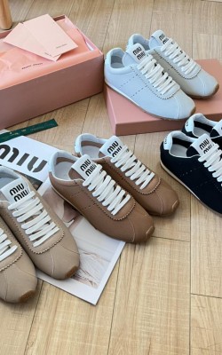 נעלי מיו מיו