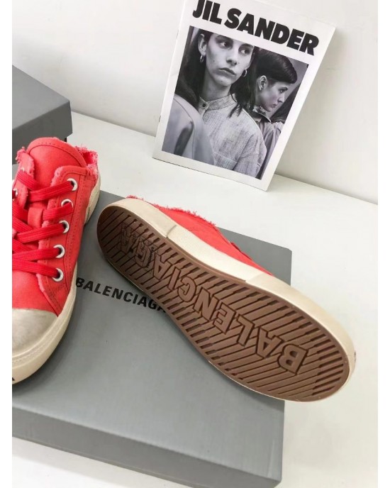 סניקרס בלנסיאגה