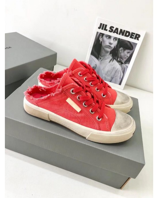 סניקרס בלנסיאגה