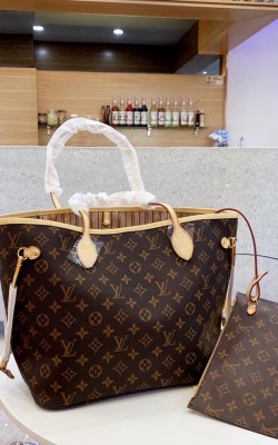 תיק לואי עם שק 33-29 סמ