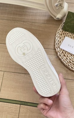 נעלי גוצי פלטפורמה