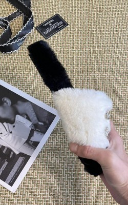 כפכפי שאנל פרווה במגוון צבעים