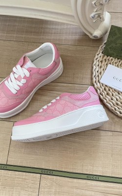 נעלי גוצי פלטפורמה