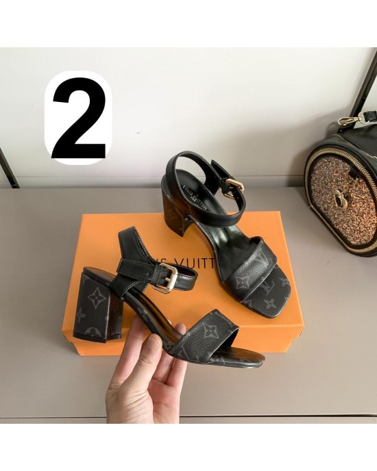 סנדל עקב לואי