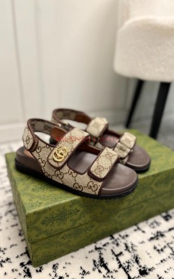 סנדל גוצי הכי מבוקש בכל הצבעים