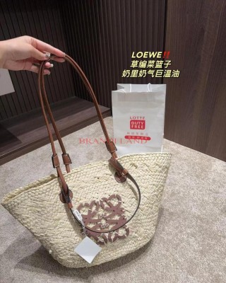 תיק LOEWE