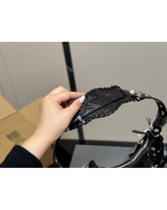 תיק בלנסיאגה 25/12 ו 32/14 ס