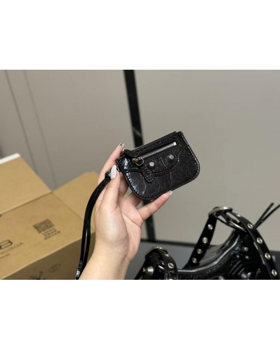 תיק בלנסיאגה 25/12 ו 32/14 ס