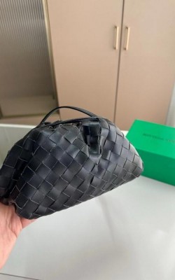 תיק בוטגה ונטה  23/9/12 ס"מ