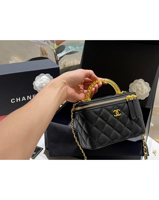 תיק שאנל 17 ס