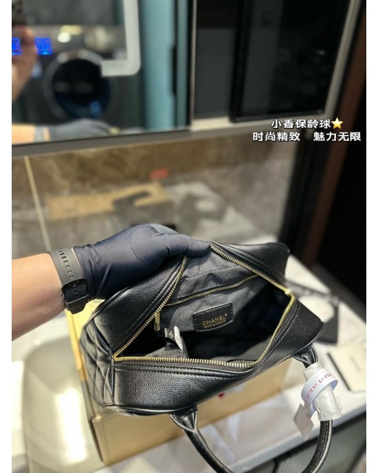 תיק שאנל 30/7/17 ס