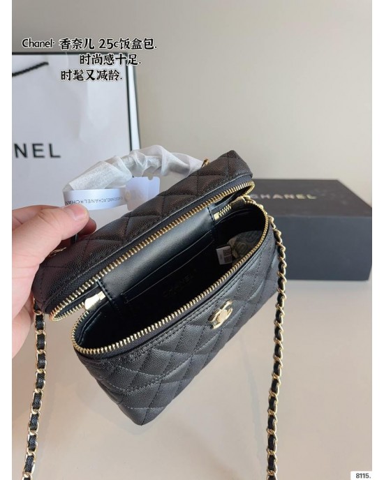 תיק שאנל 20/5/19 ס