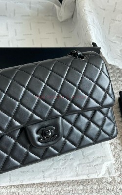 תיק שאנל 25 ס"מ