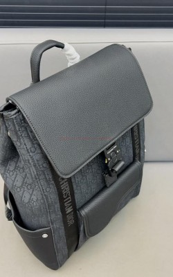 תיק גב דיור 40/30 ס"מ