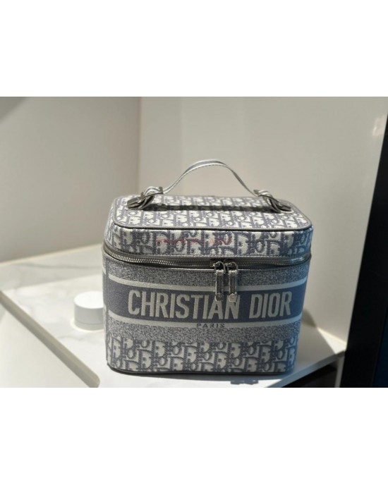 תיק דיור 23/13/19 ס