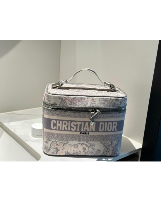 תיק דיור 23/13/19 ס