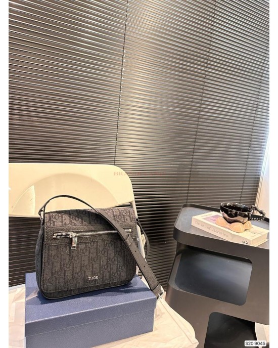 תיק צד דיור 21.5/18 ס