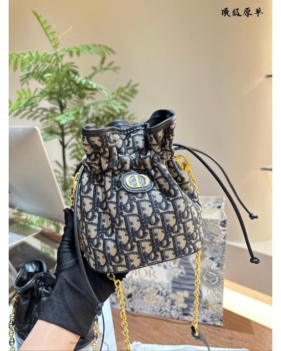 תיק דיור 15/19 ס