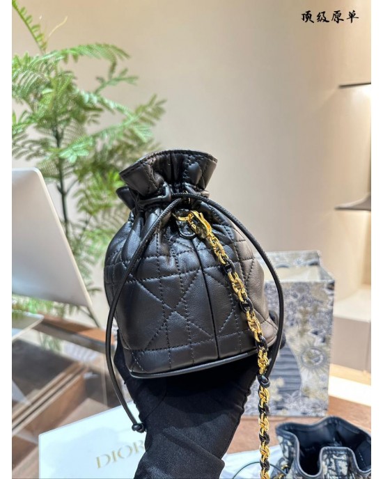 תיק דיור 15/19 ס