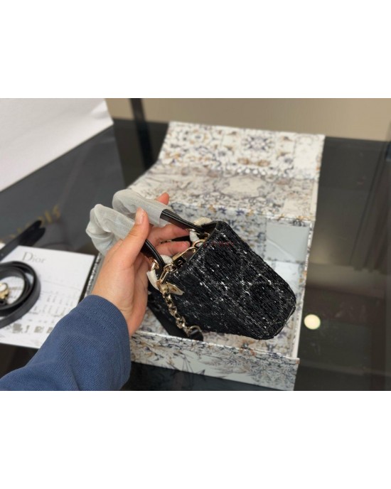 תיק דיור 22/12 ס