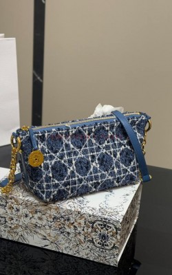 תיק דיור 22/15 ס"מ