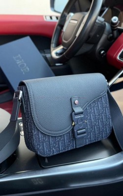 תיק צד דיור 23/17.5/6 ס"מ