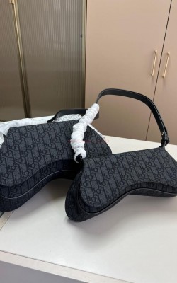 תיק  דיור 33/16 27/10 ס"מ