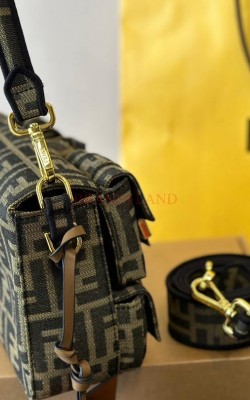 תיק  פנדי 26/15 ס"מ